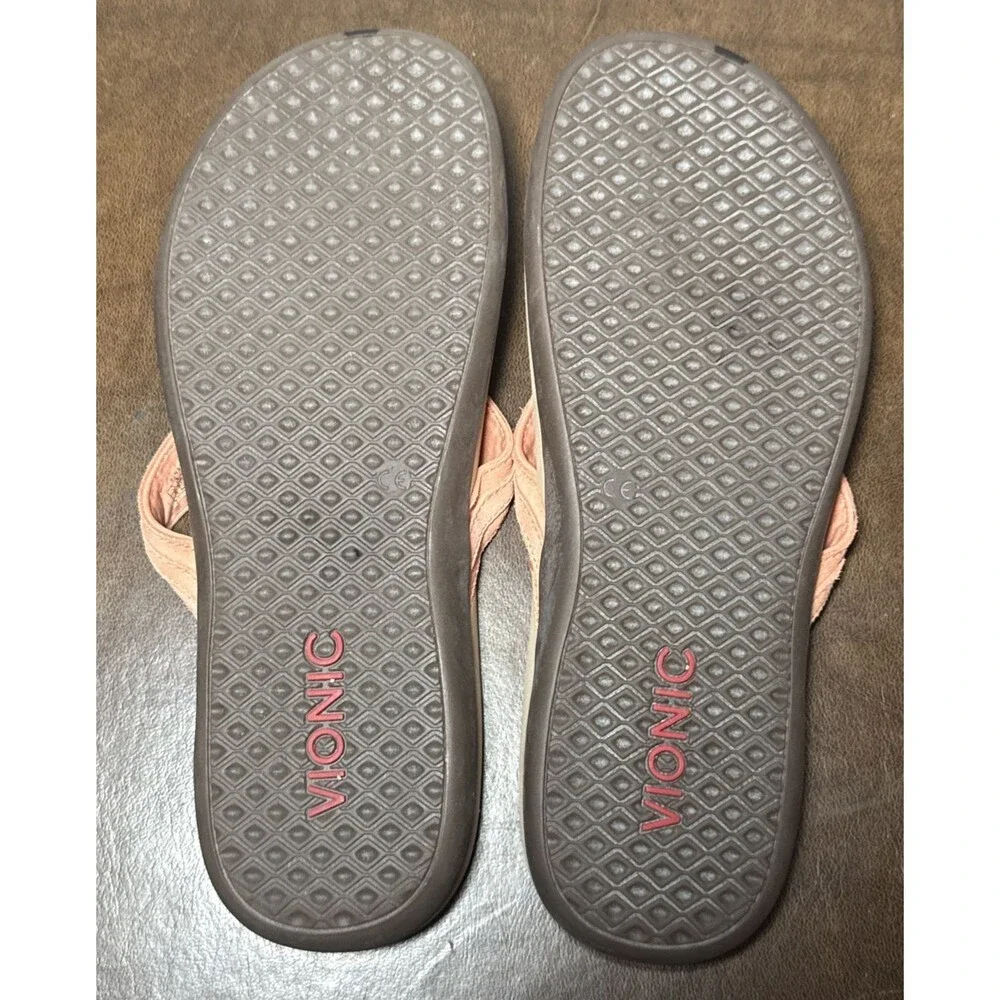 Vionic Tide Aloe Toe Post Sandals Pink / Orange Size 11 Gold Ring Detail EUC